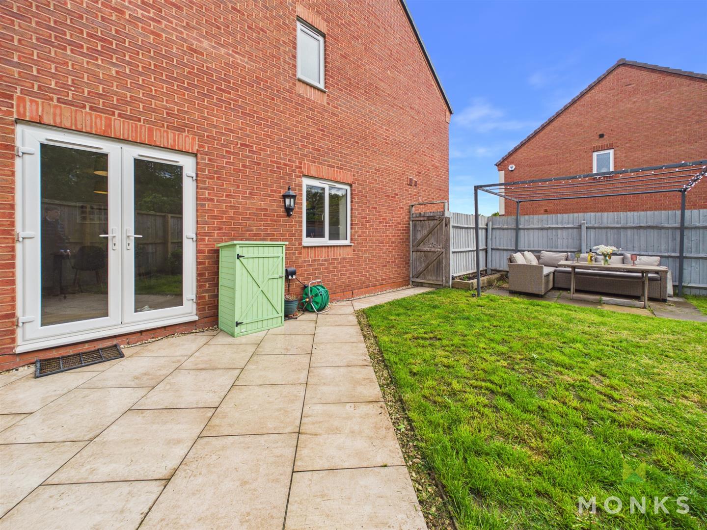 28 Holgate Drive, Shrewsbury, SY1 4TD For Sale